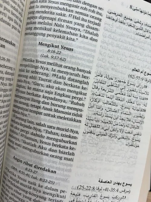 Buku Alkitab Bahasa Arab-Indonesia (TB2 062 TI Indonesia-Arab) Besar oleh Lembaga Alkitab Indonesia