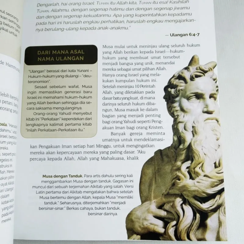 Buku Panduan Lengkap Alkitab oleh Stephen M. Miller